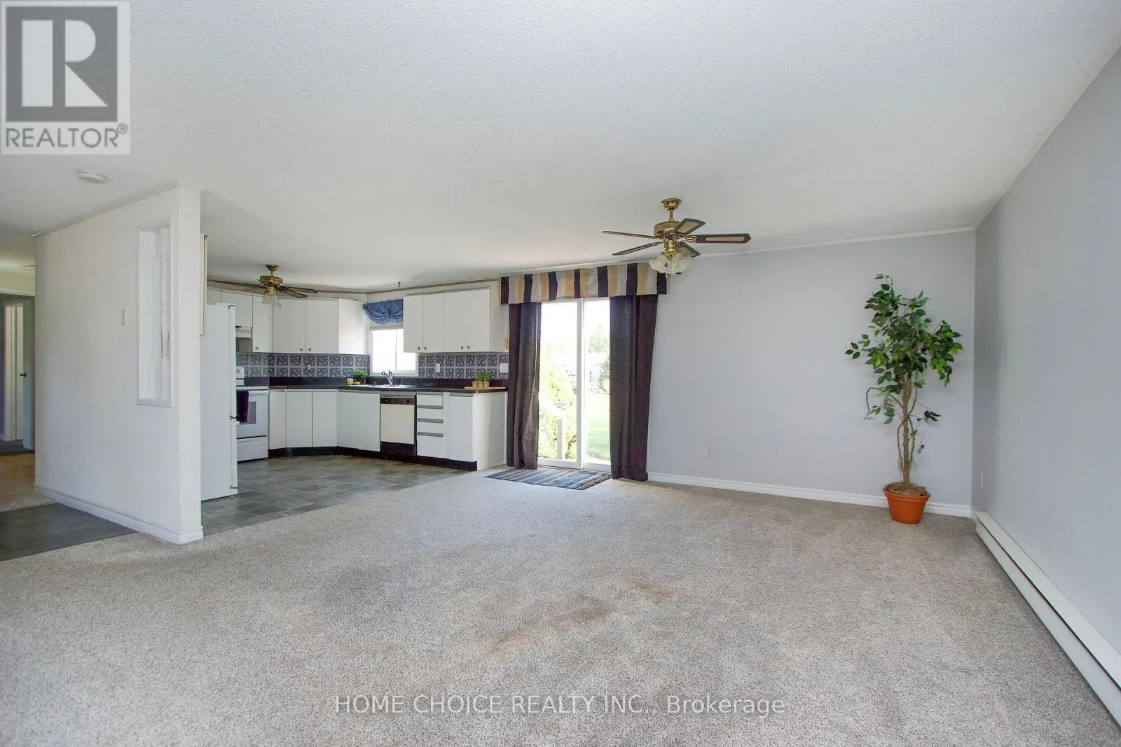 46 FAIRWAY DRIVE