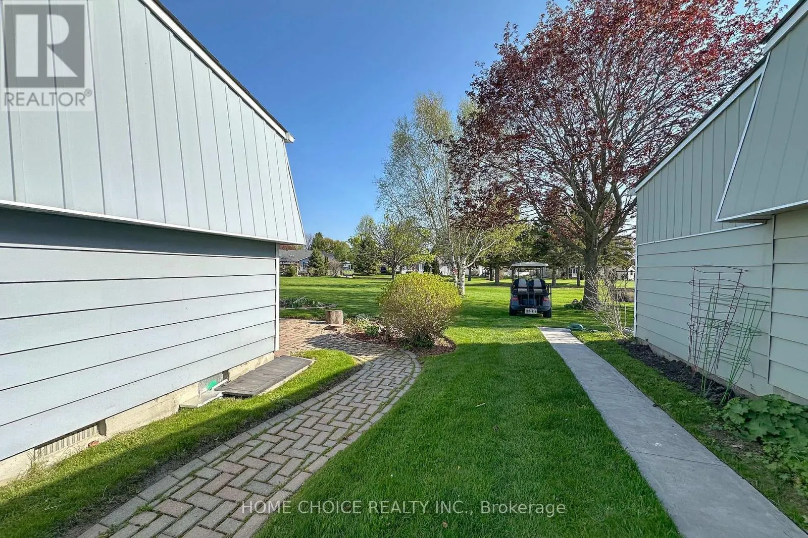 46 FAIRWAY DRIVE