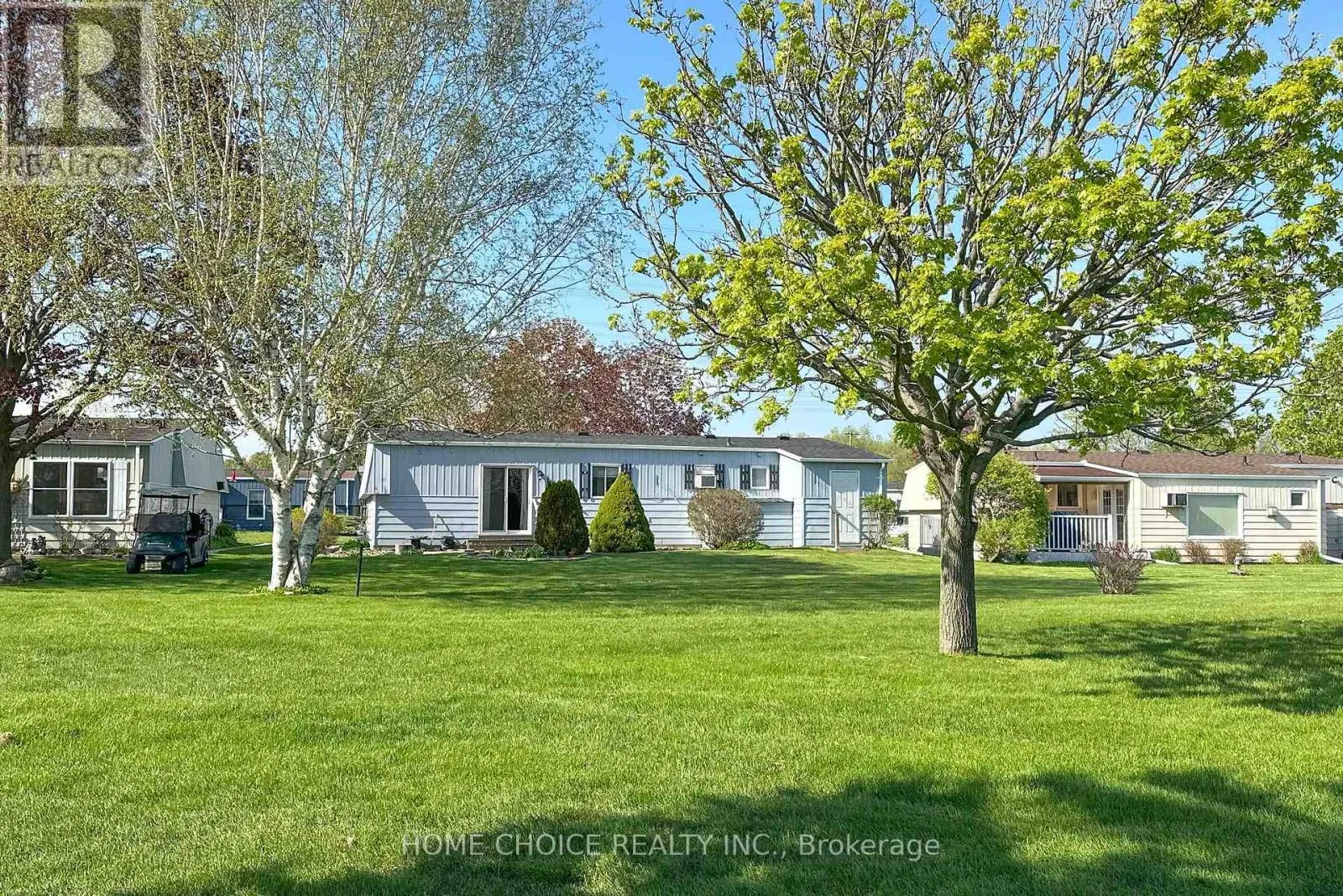 46 FAIRWAY DRIVE