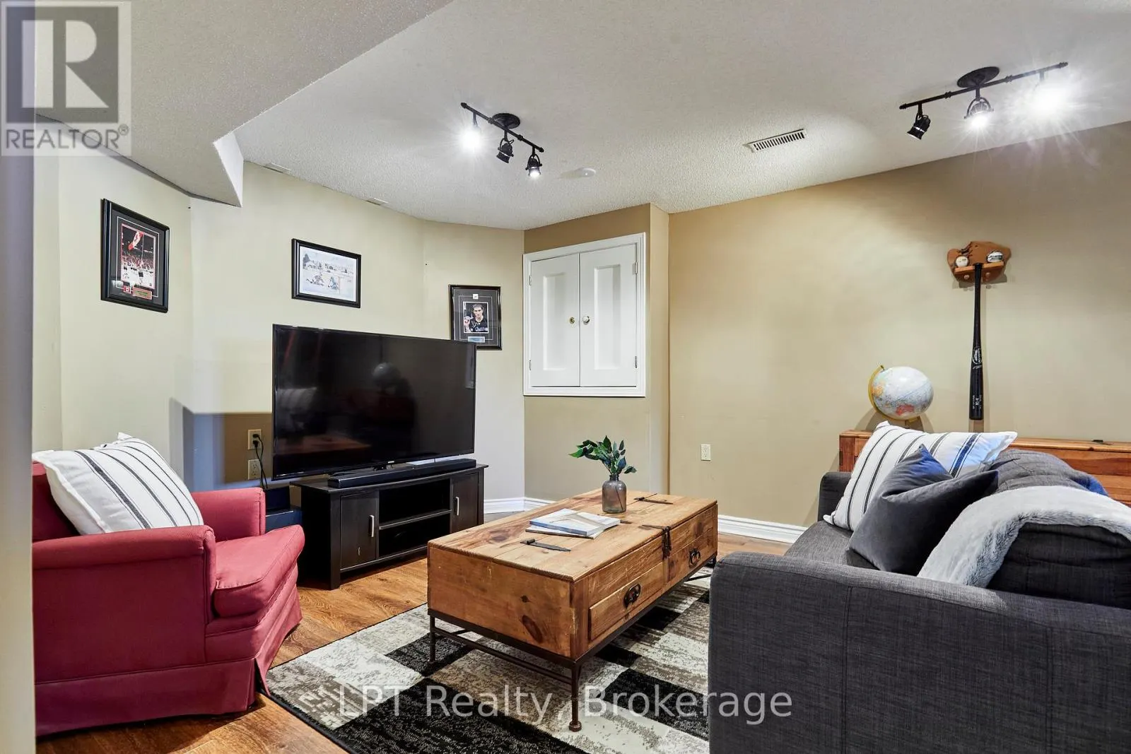 16 CAWKERS COVE ROAD