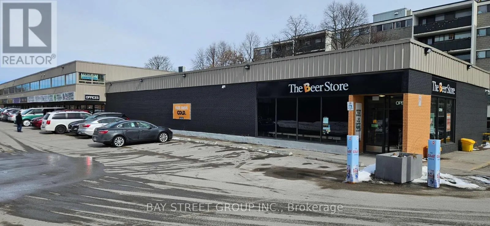 3A - 650 KING STREET E