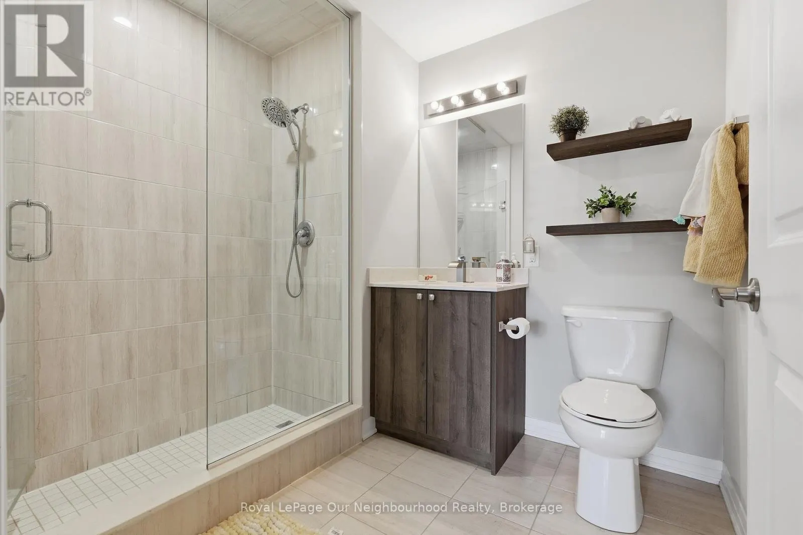 312 - 65 SHIPWAY AVENUE #312