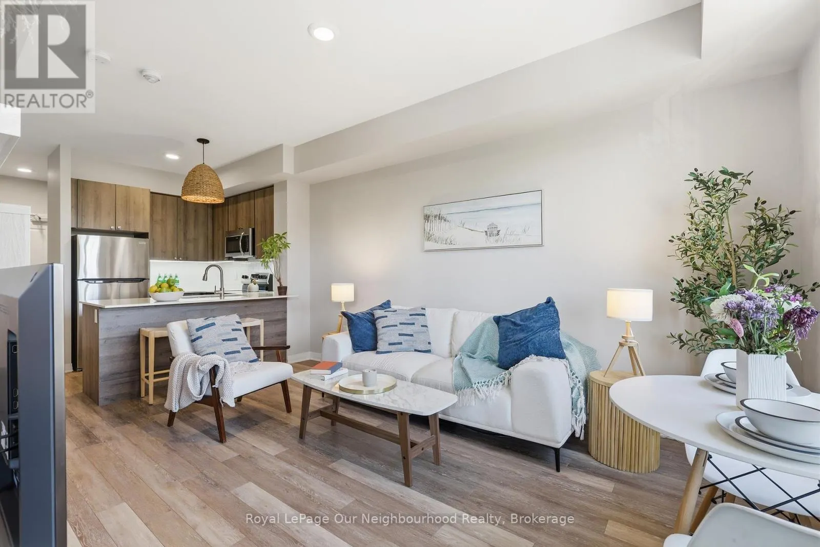 312 - 65 SHIPWAY AVENUE #312