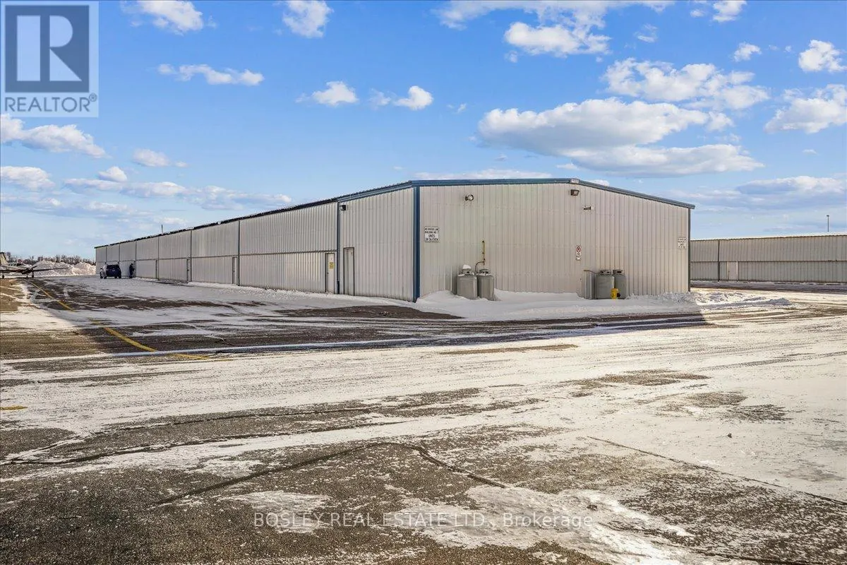 24  BUILDING 7 - 441 AVIATOR LANE
