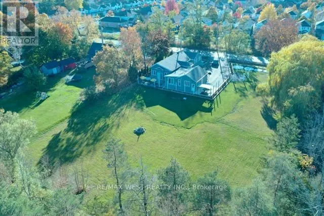 493 TOWNLINE ROAD N