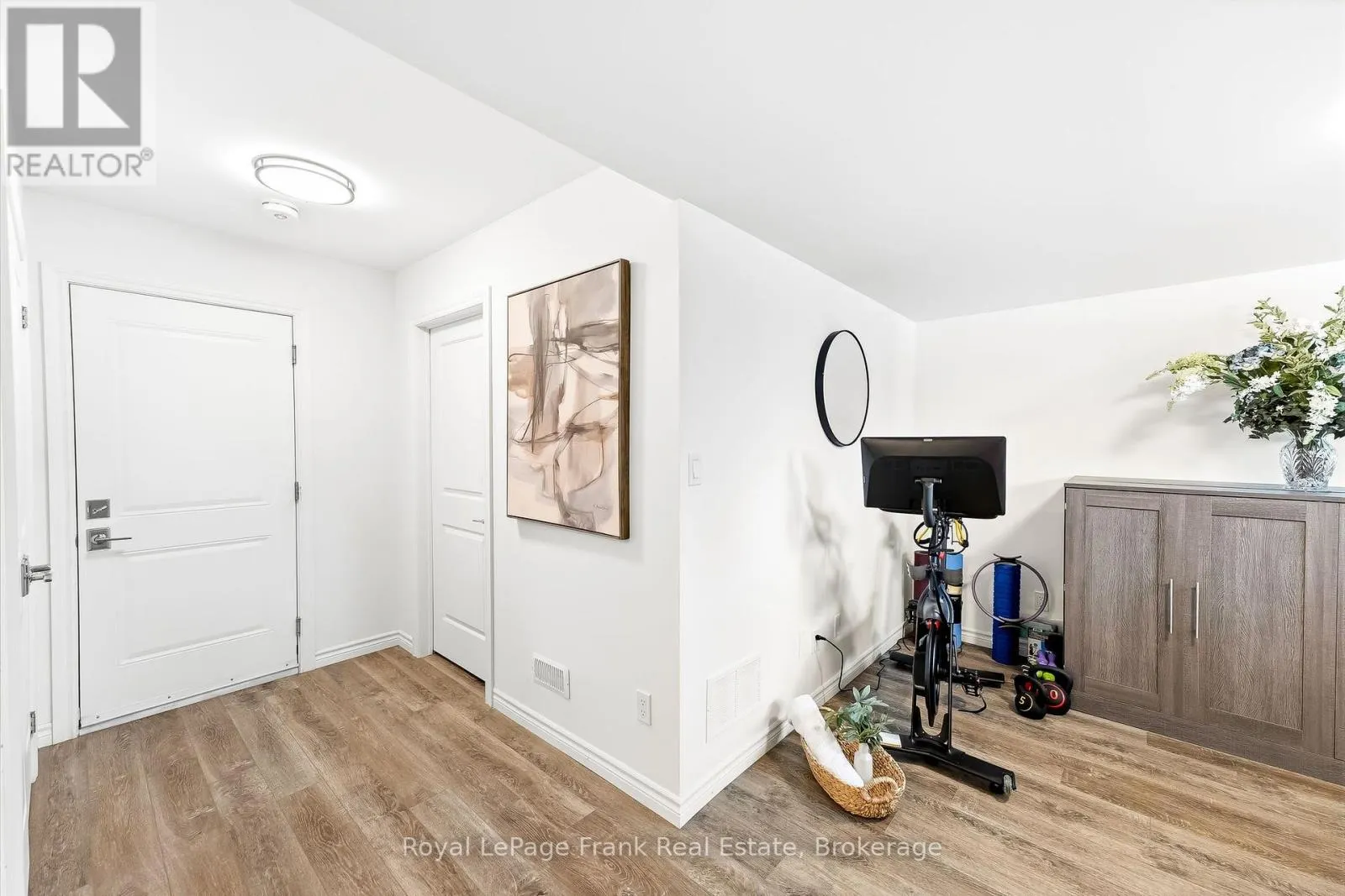 27 SHAND LANE