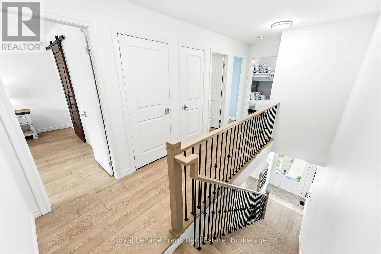 27 SHAND LANE