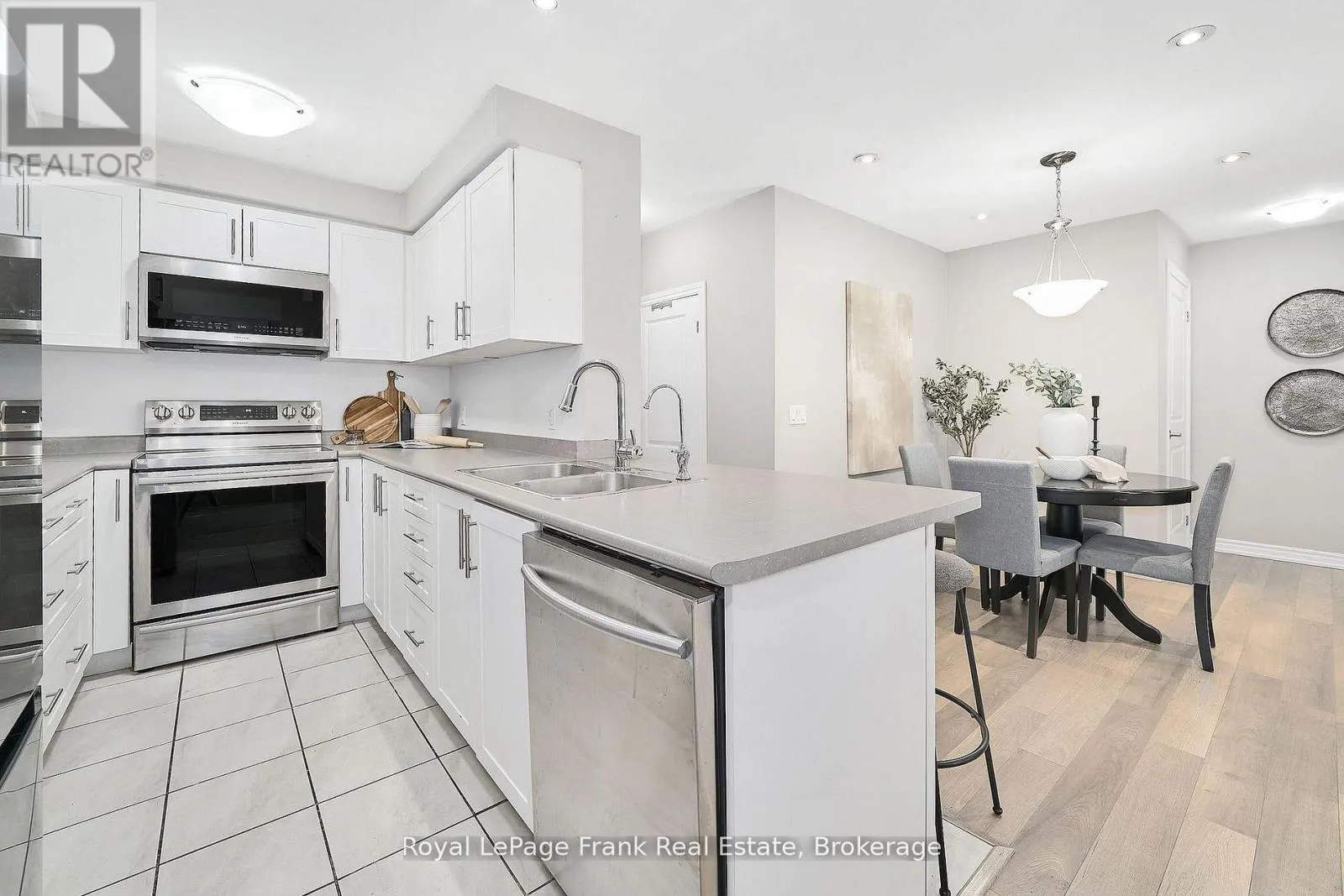 127 - 2500 HILL RISE COURT #127