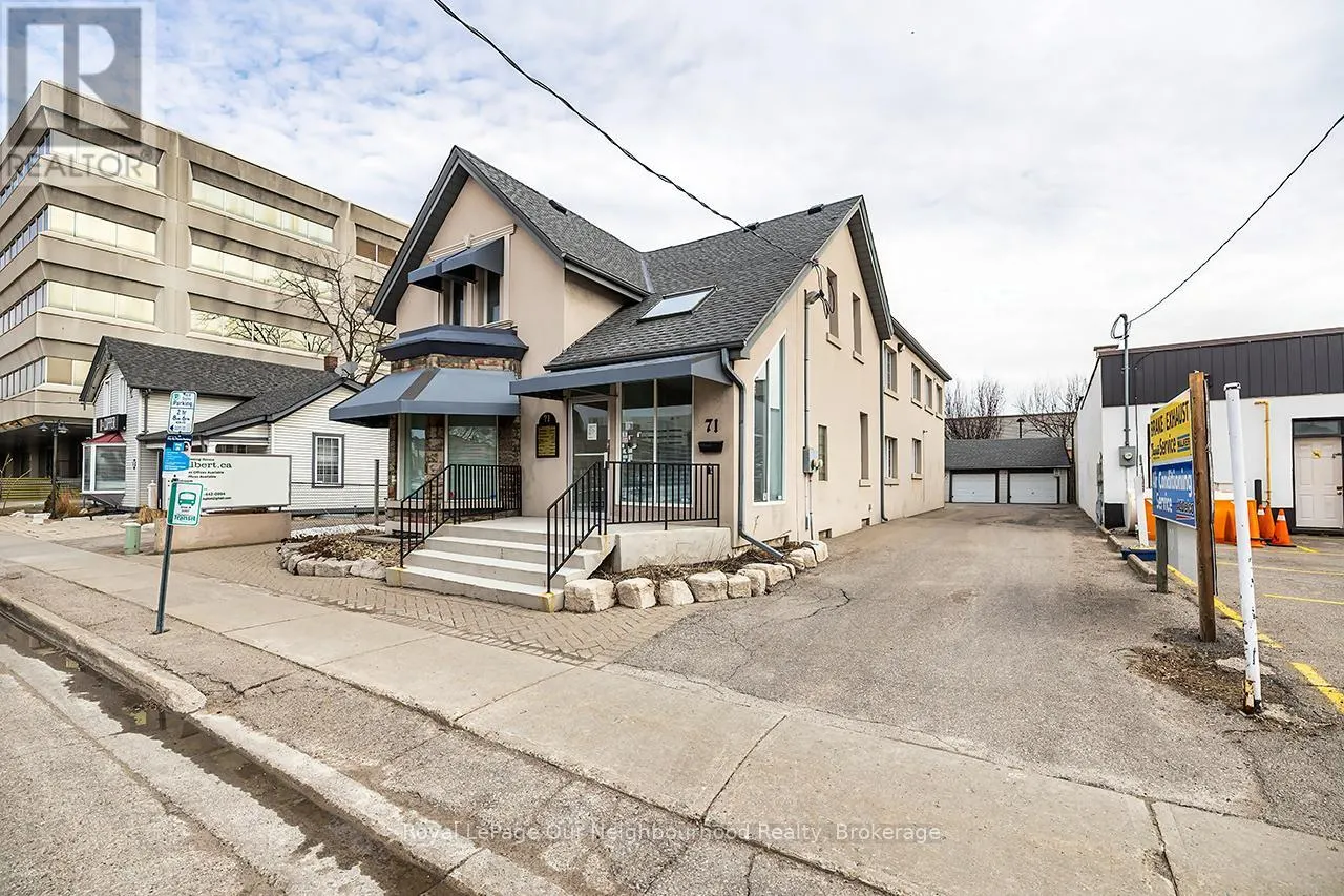 71 ALBERT STREET