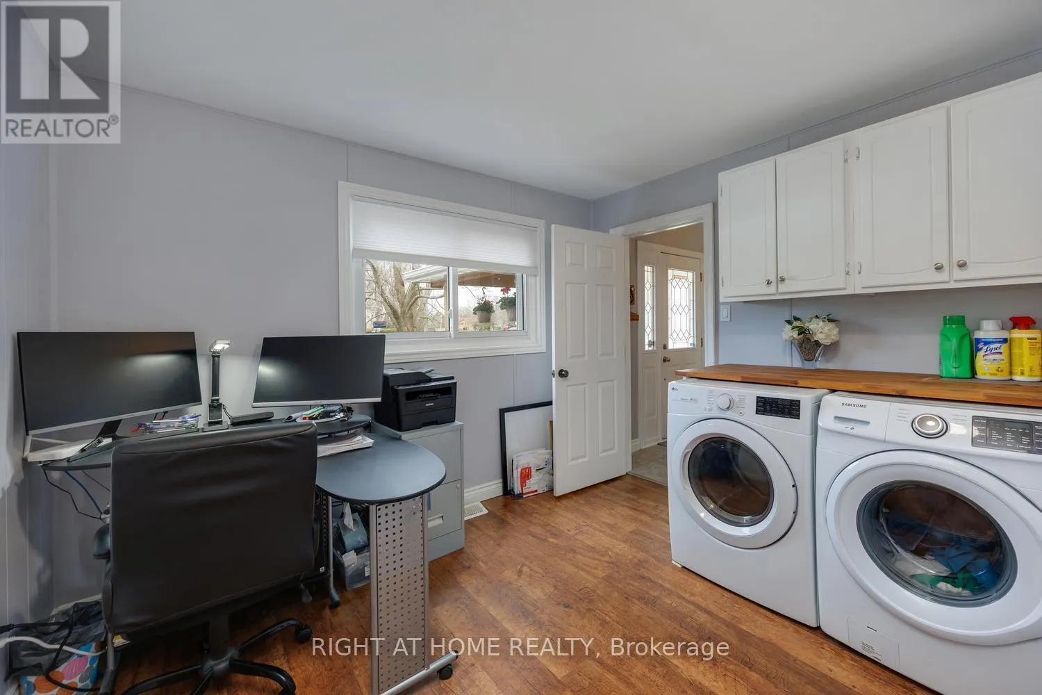 17 CRESTVIEW AVENUE