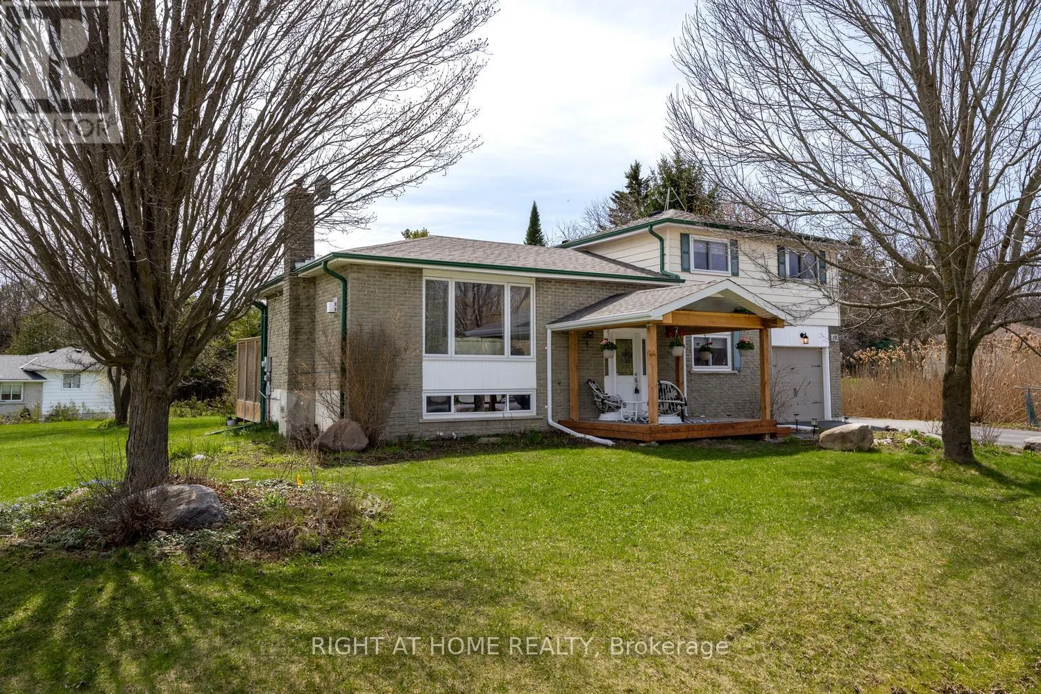 17 CRESTVIEW AVENUE