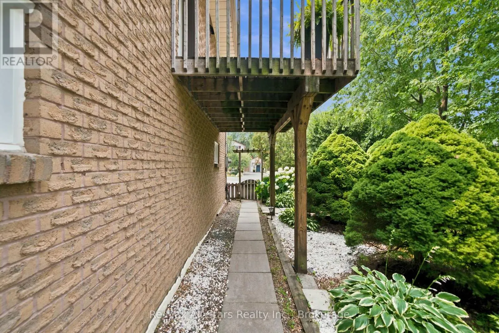 1781 SCUGOG STREET