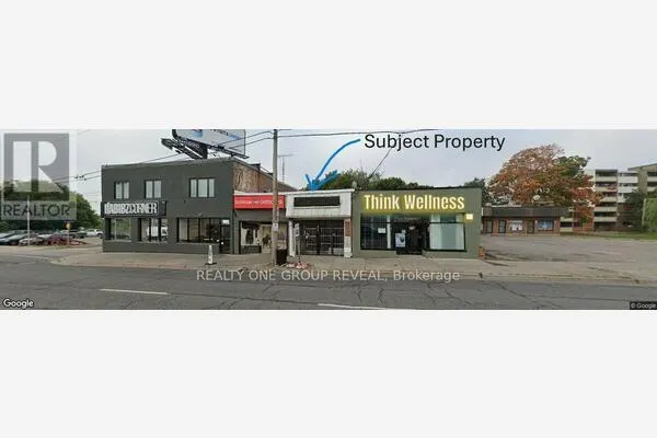 526 SIMCOE STREET S