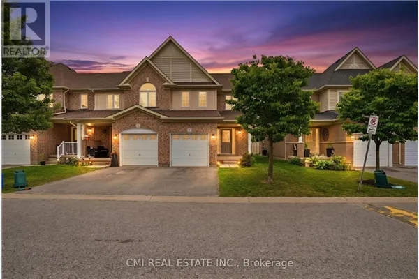 7 - 460 WOODMOUNT DRIVE