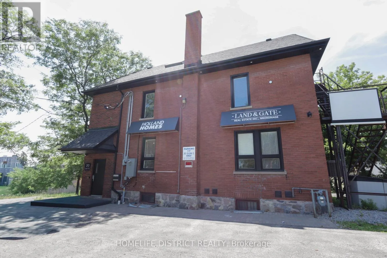 20 ELGIN STREET E