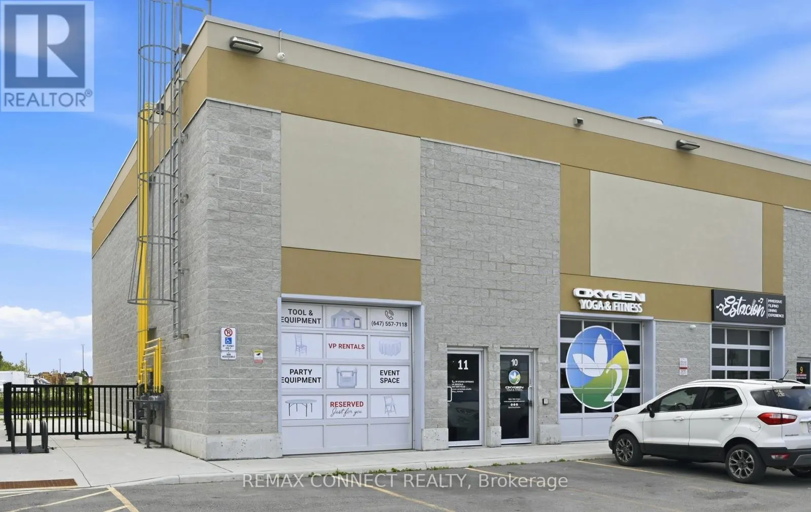 11 - 190 STATION STREET