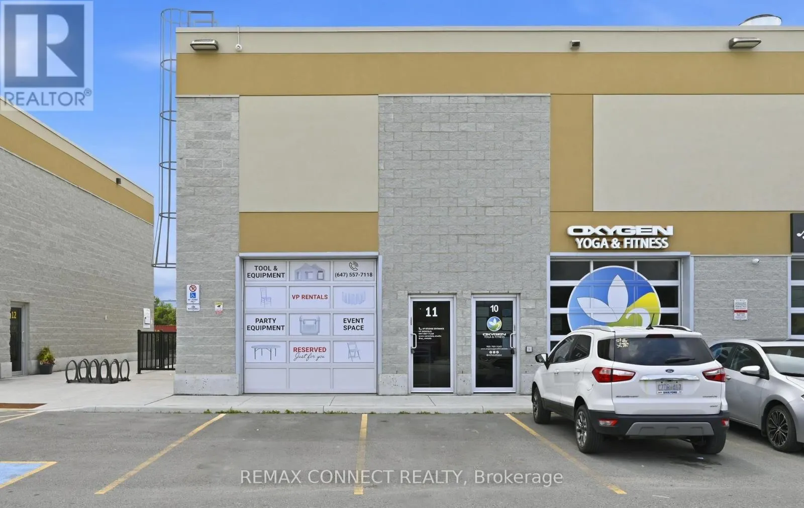 11 - 190 STATION STREET