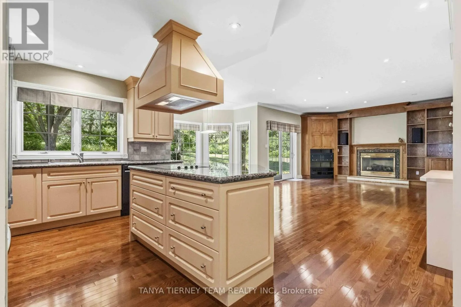 75 WOODBRIDGE CIRCLE