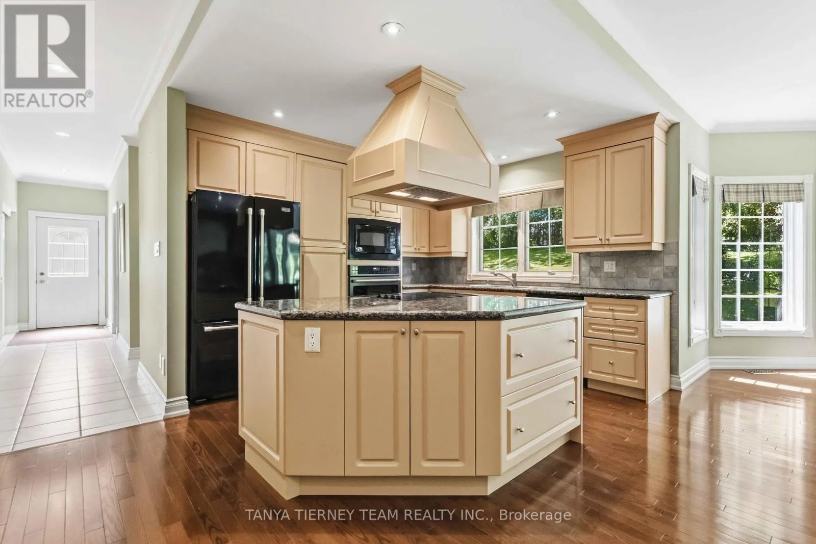 75 WOODBRIDGE CIRCLE