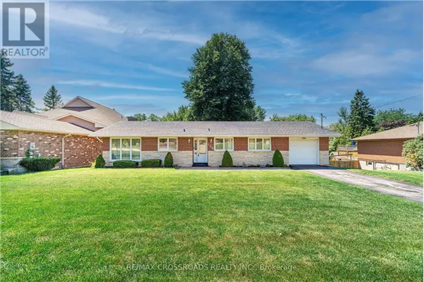 166 ELIZABETH CRESCENT N