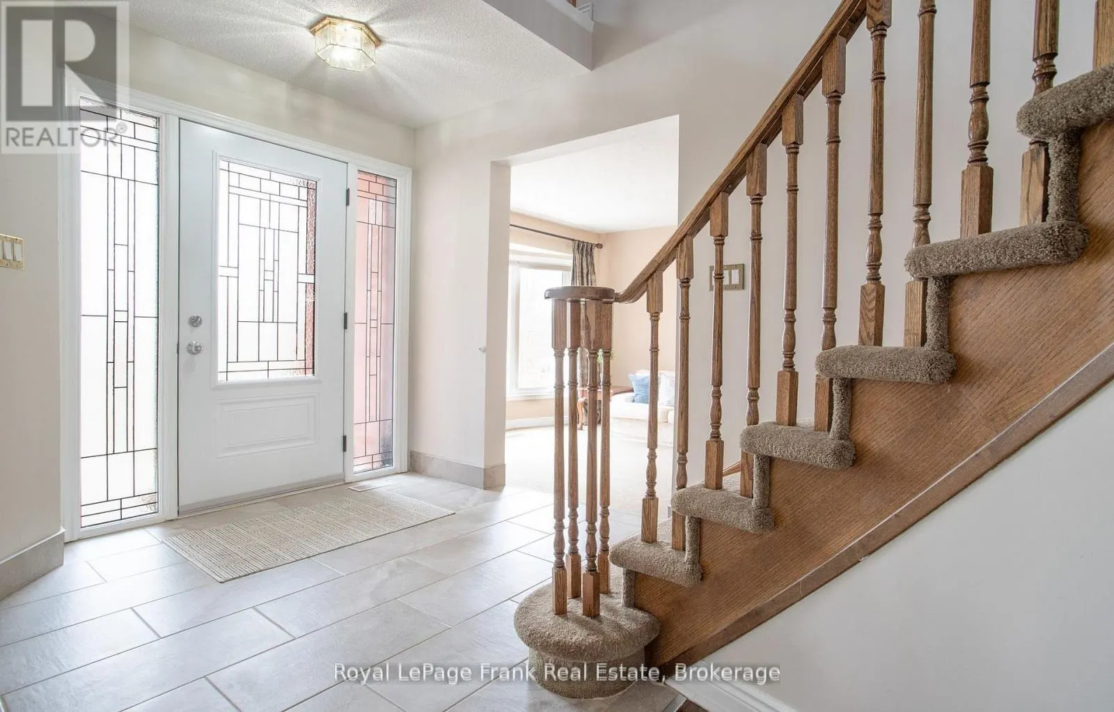 85 AMBLESIDE DRIVE