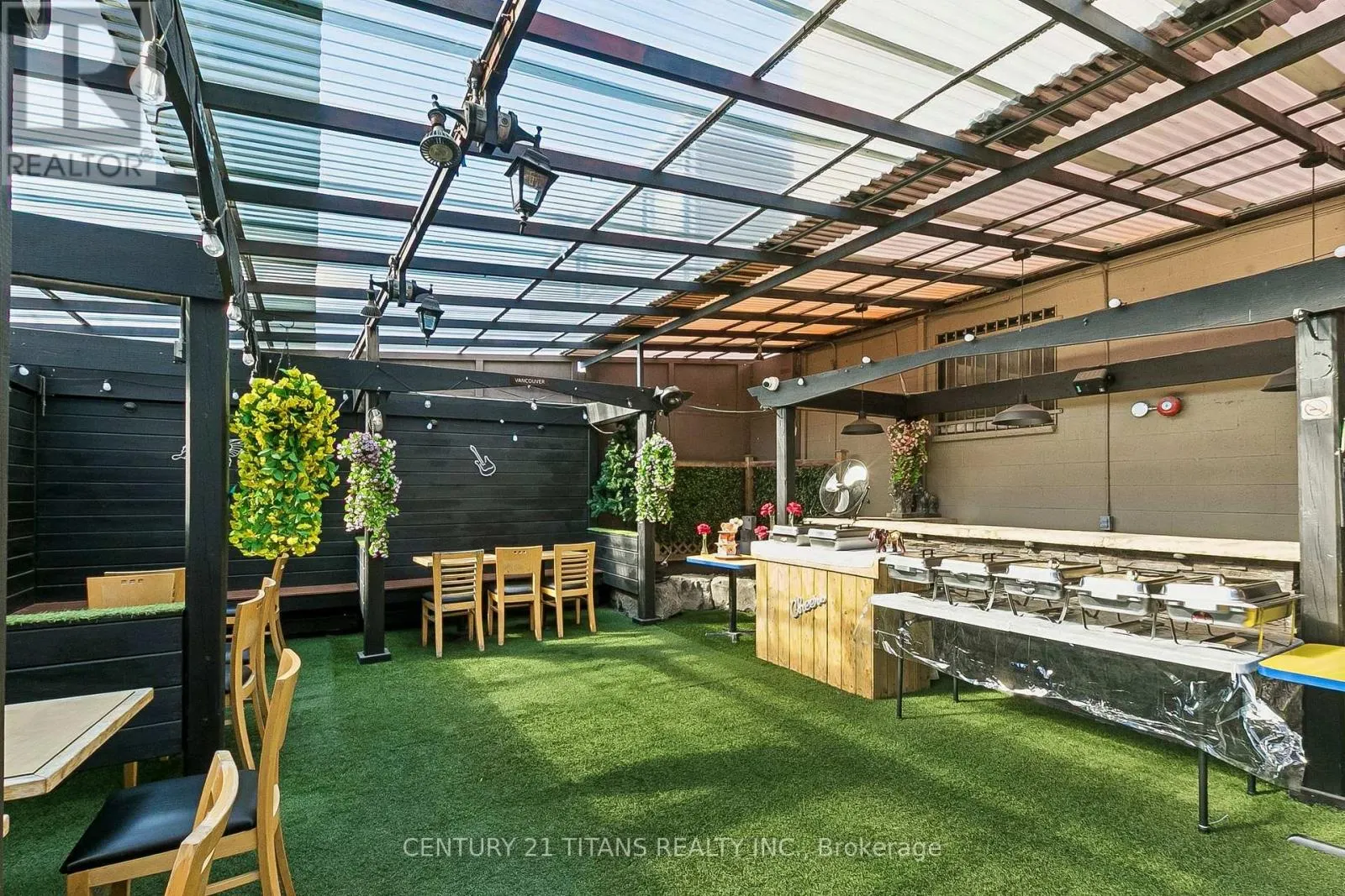 227 BROCK STREET S