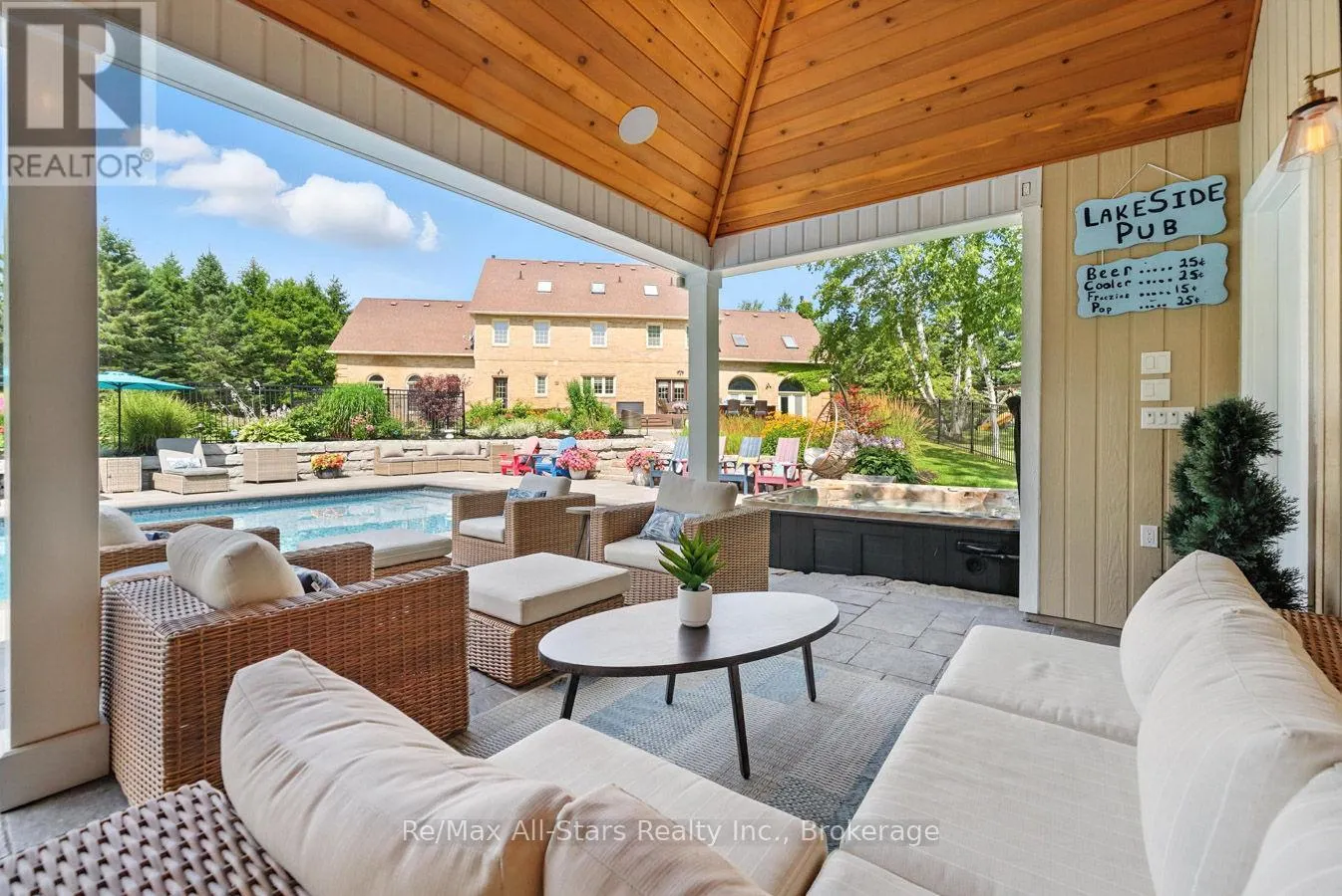 136 WINTERGREEN COURT