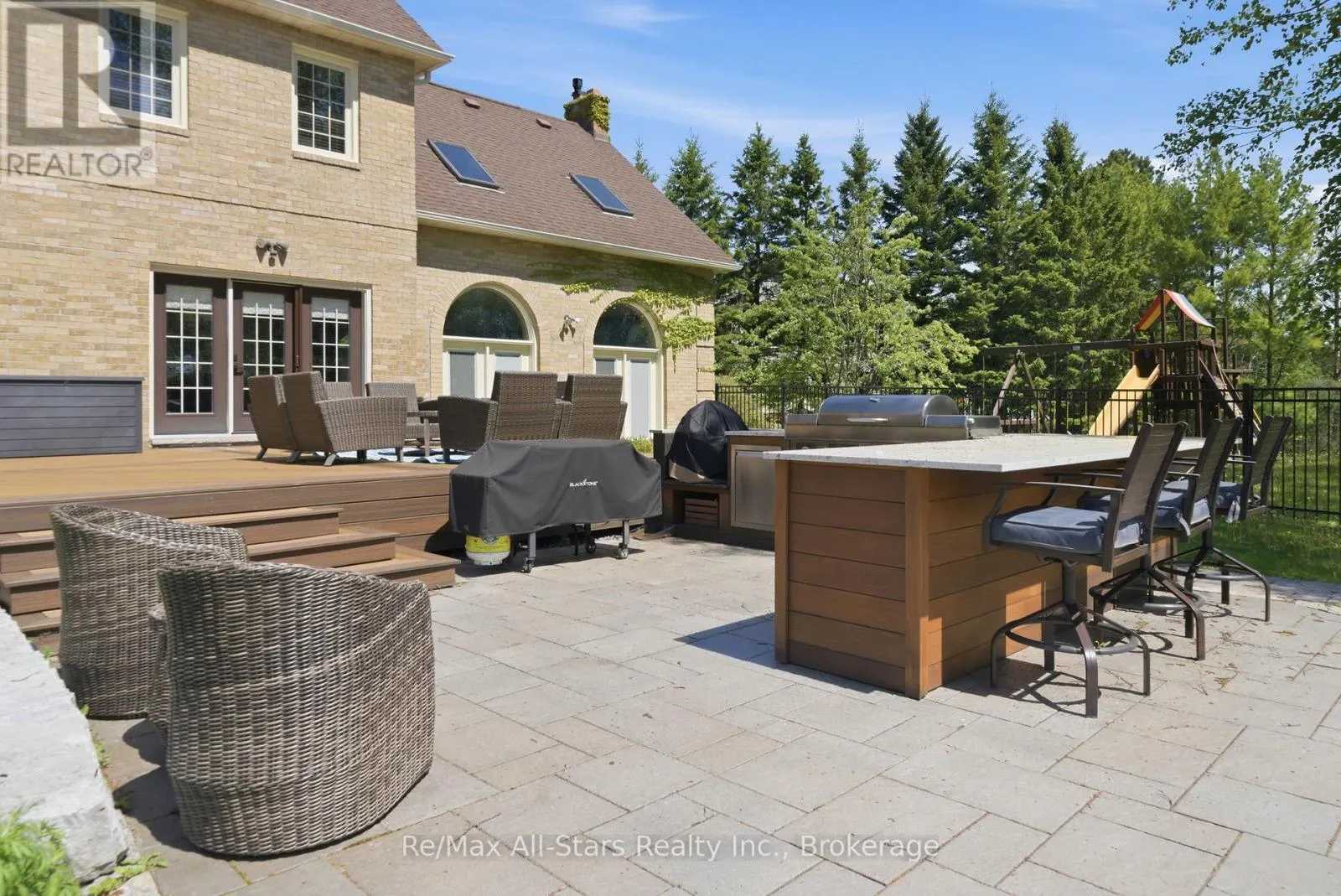 136 WINTERGREEN COURT