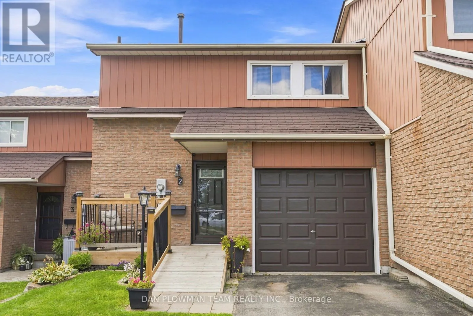 2 - 72 MARTIN ROAD