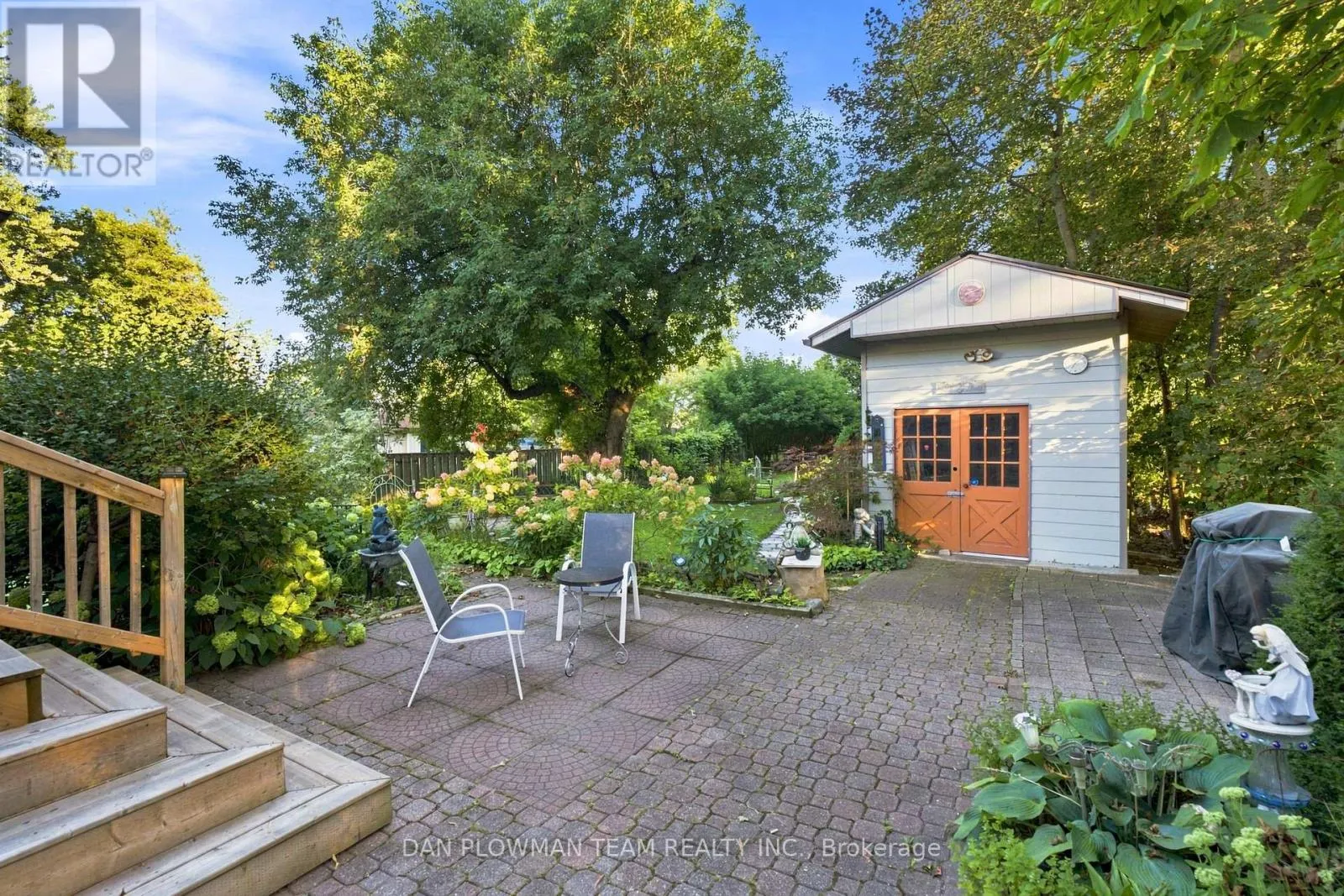 519 KINGSTON ROAD W