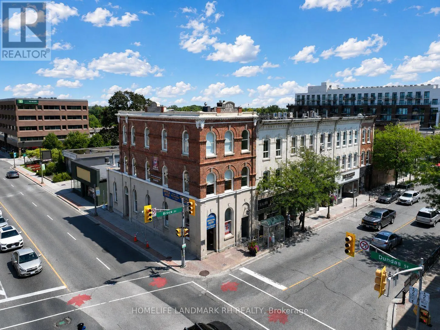 103 -107 BROCK STREET S
