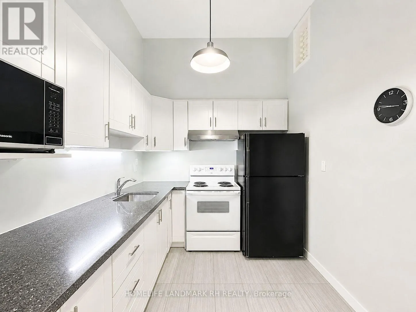 103 -107 BROCK STREET S