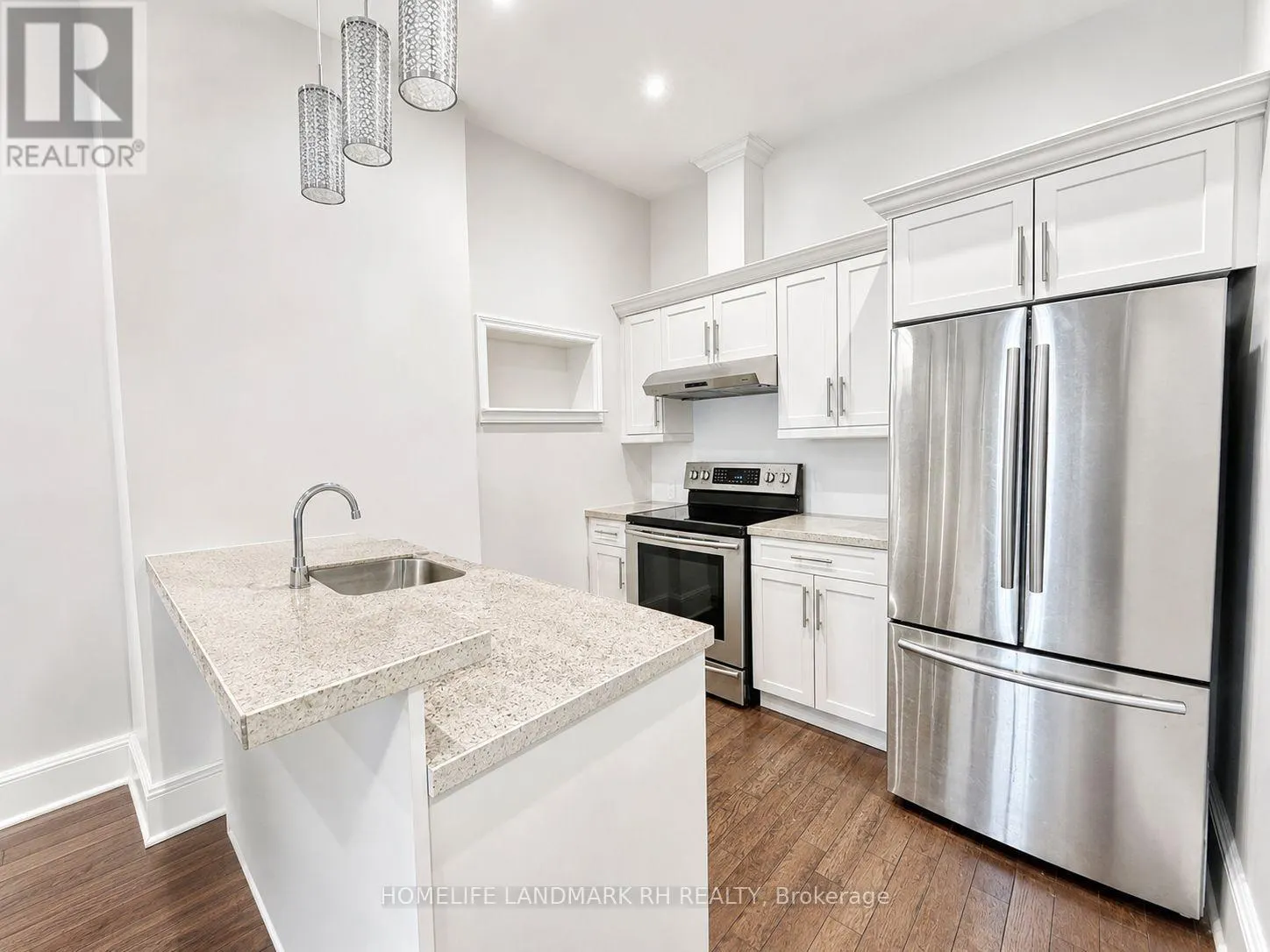 103 -107 BROCK STREET S