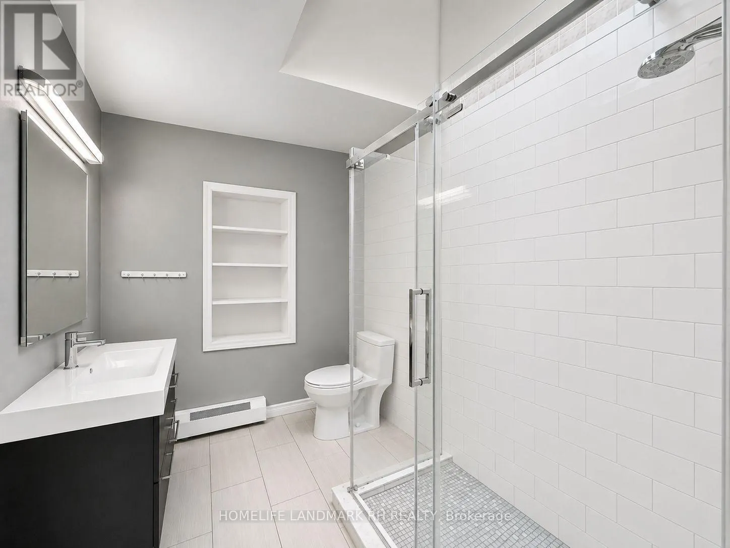 103 -107 BROCK STREET S