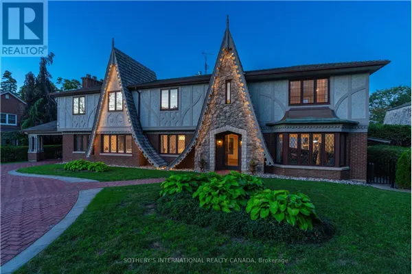 787 SIMCOE STREET N