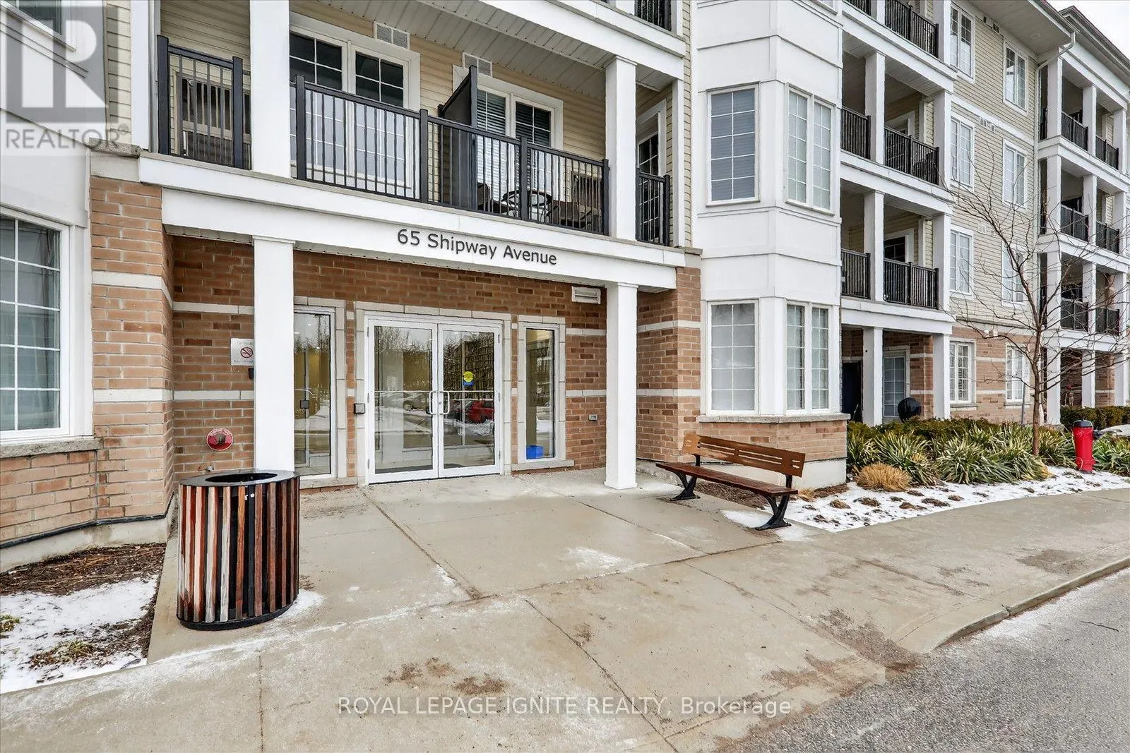 301 - 65 SHIPWAY AVENUE