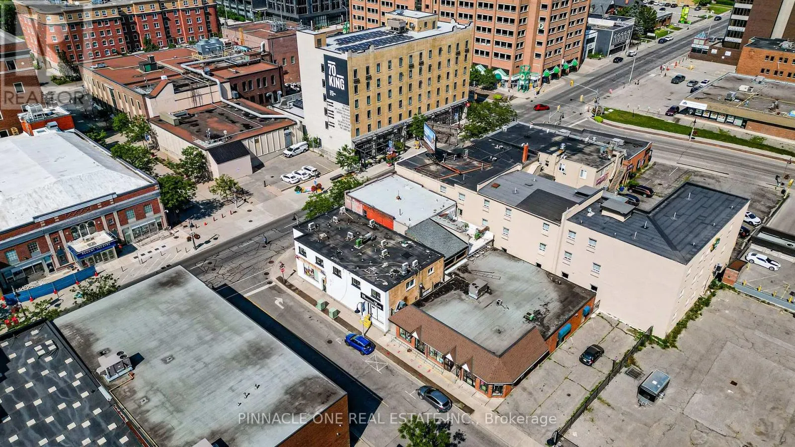 51B KING STREET E
