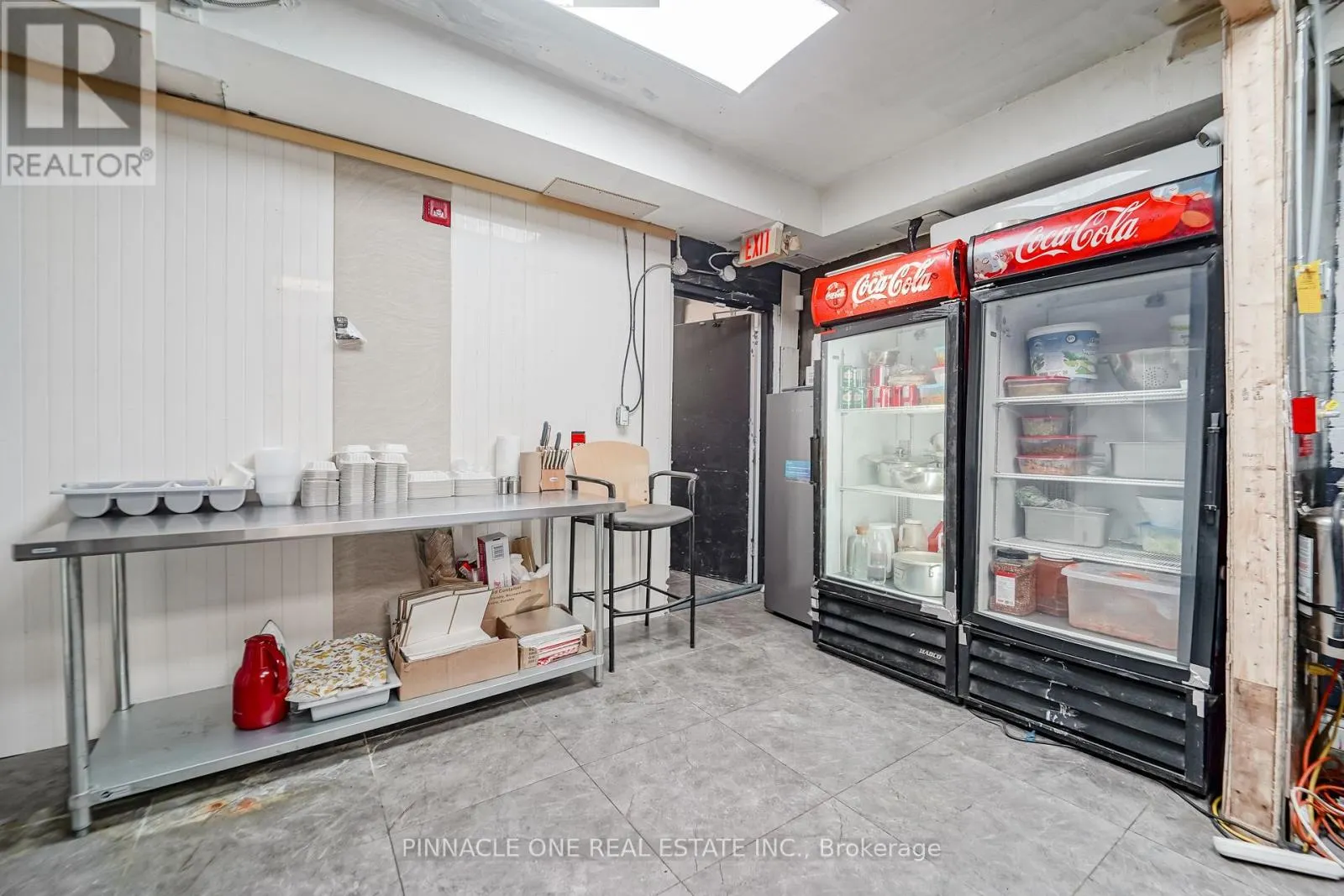 51B KING STREET E
