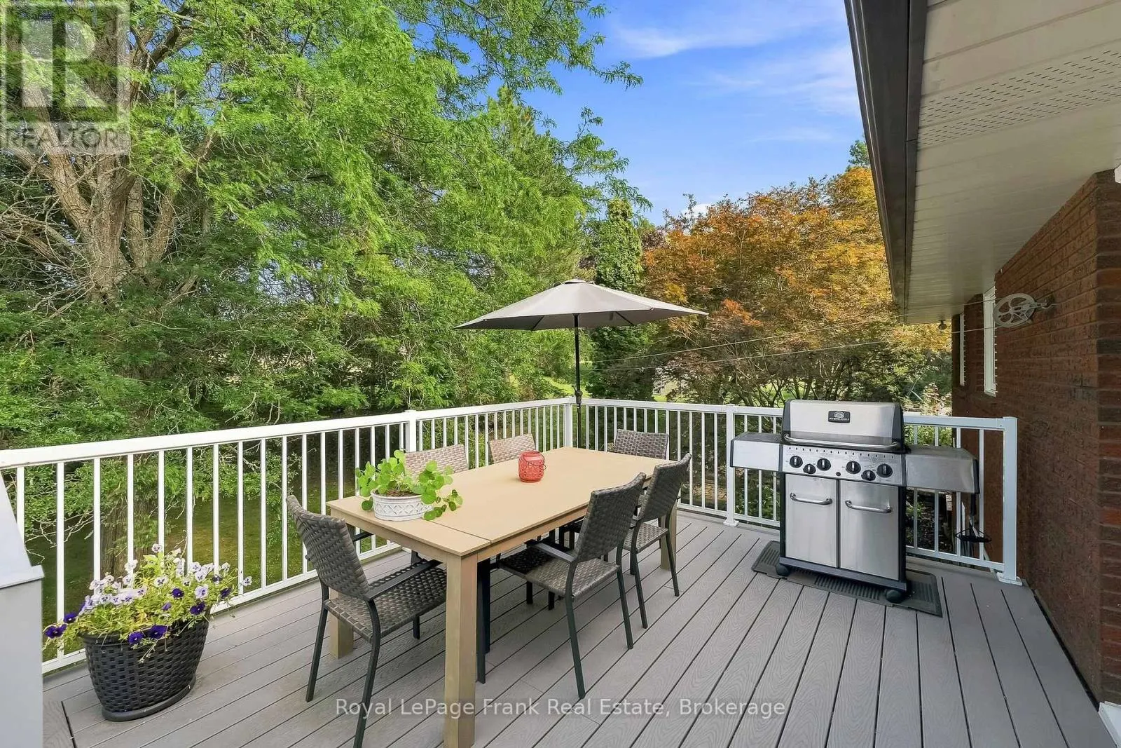 2407 ASHBRIDGE ROAD