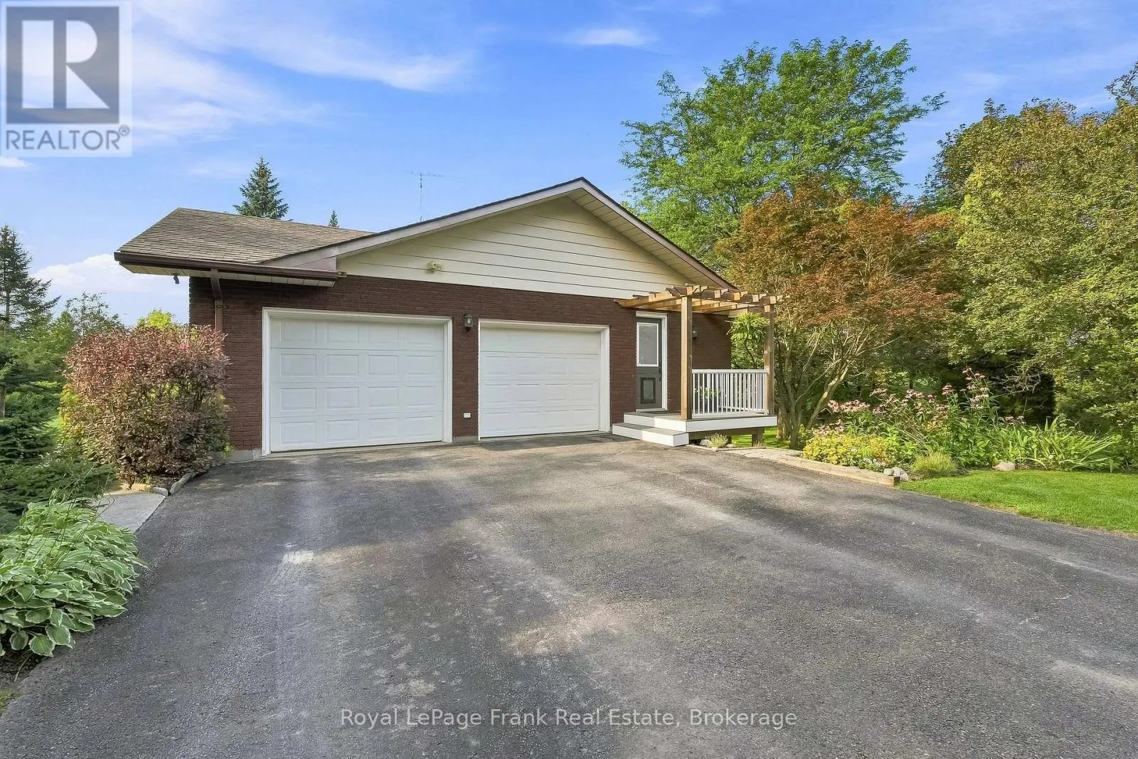 2407 ASHBRIDGE ROAD