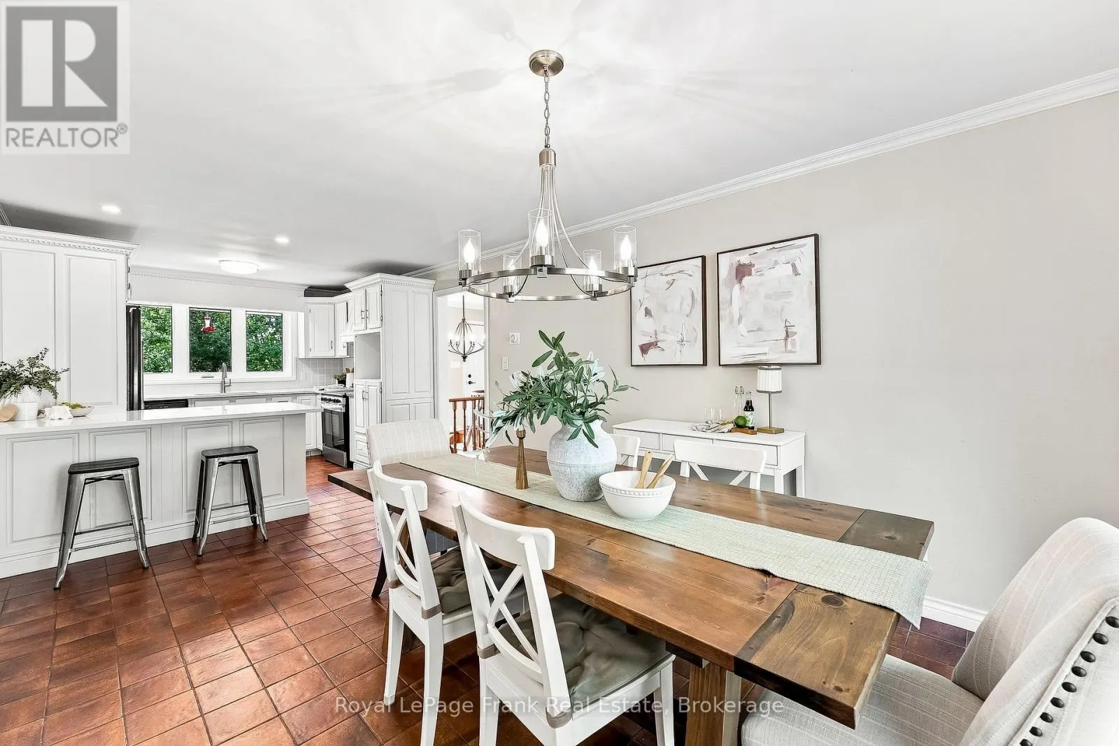 2407 ASHBRIDGE ROAD