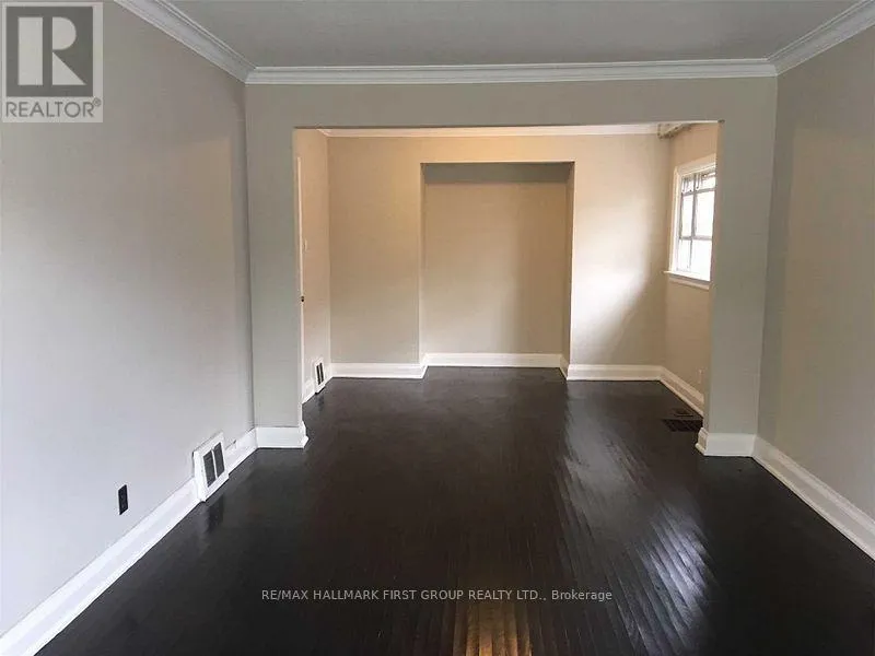 482 WARDEN AVENUE