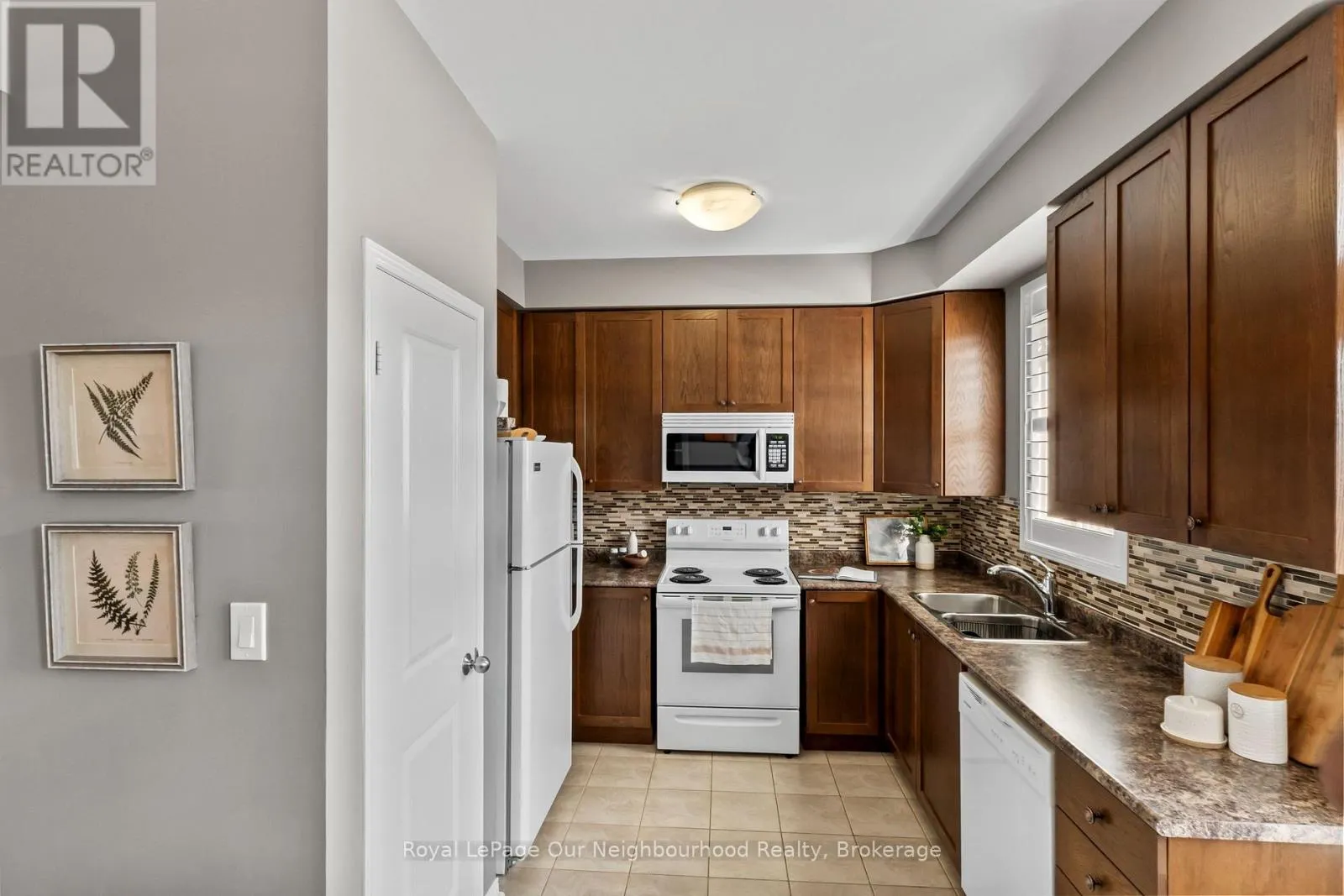 83 TED MILLER CRESCENT