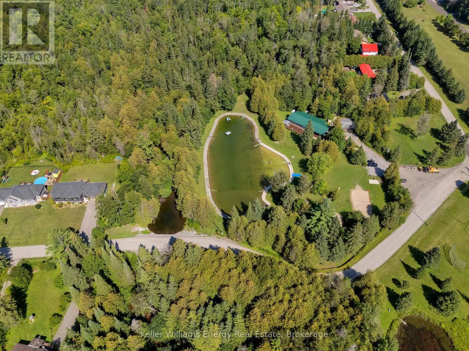 29 WALDWEG DRIVE