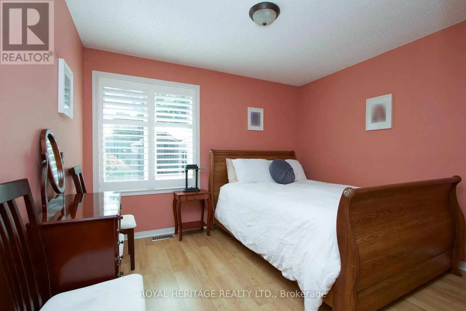 17 LITTLEBROOK ROAD