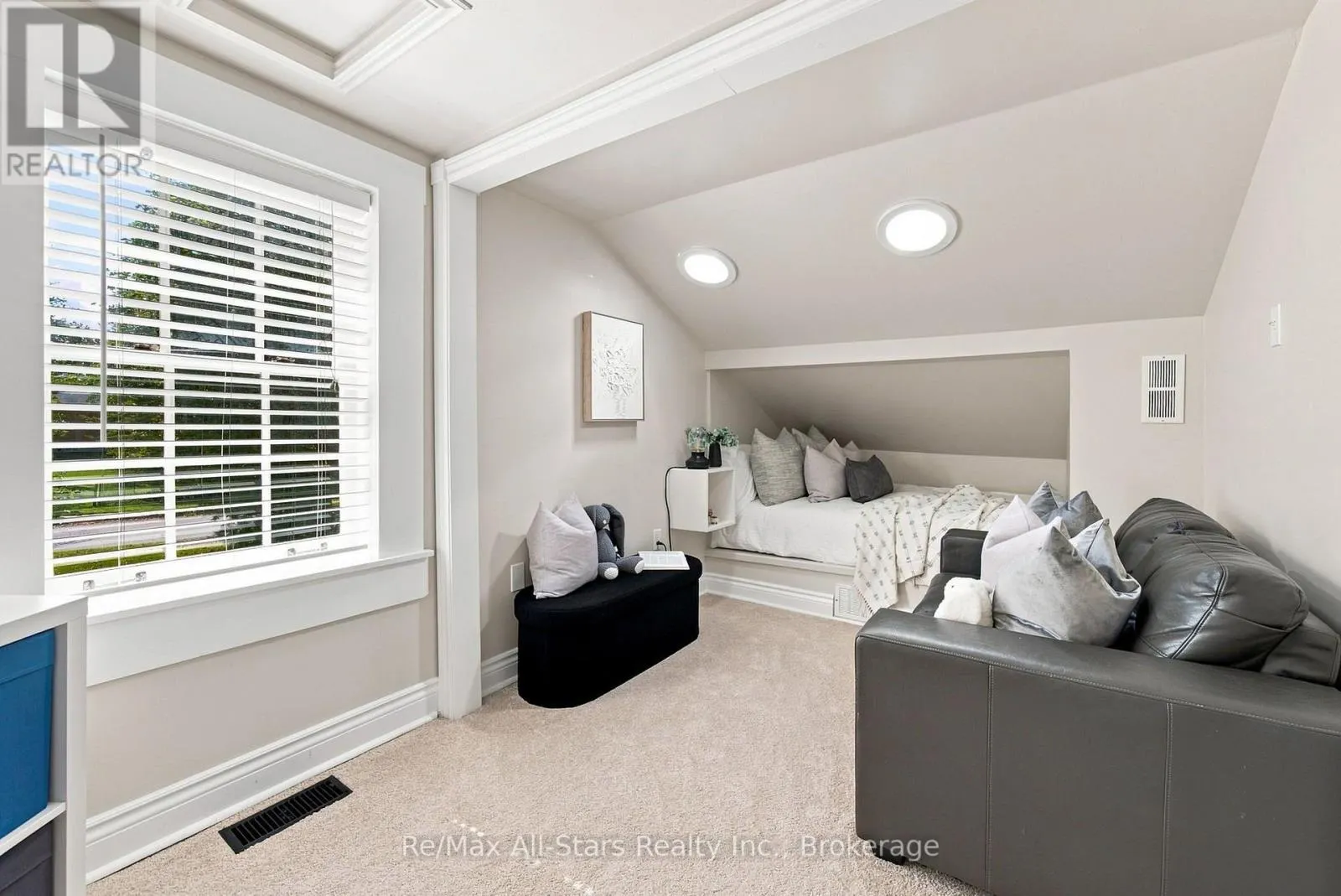 15238 OLD SIMCOE ROAD