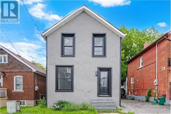 11 MAPLE STREET