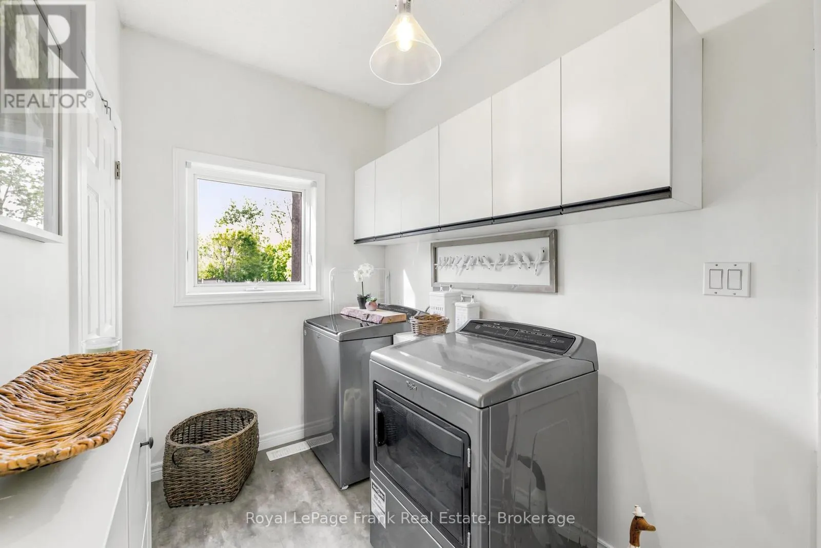 246 COCHRANE STREET