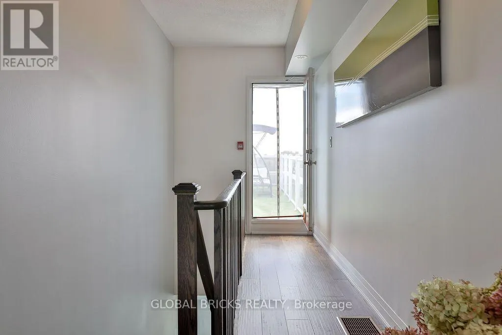 #38 - 1870 ALTONA ROAD