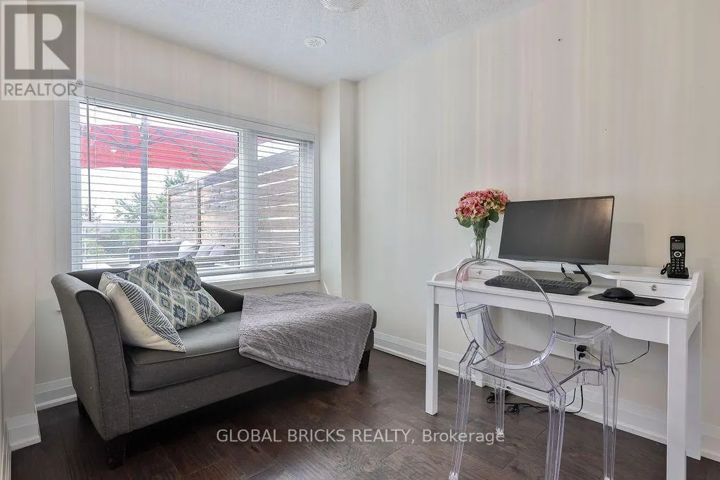#38 - 1870 ALTONA ROAD